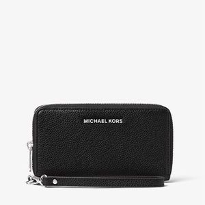 Michael Kors Mercer Travel Wallet Phone Cae